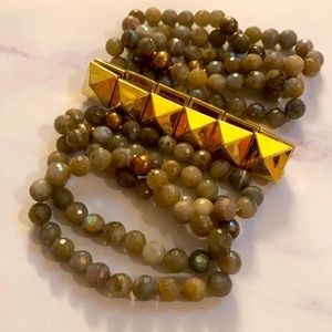 Beautiful Labrodorite and gold-plated bracelet